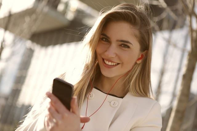 pexels-andrea-piacquadio-3781520